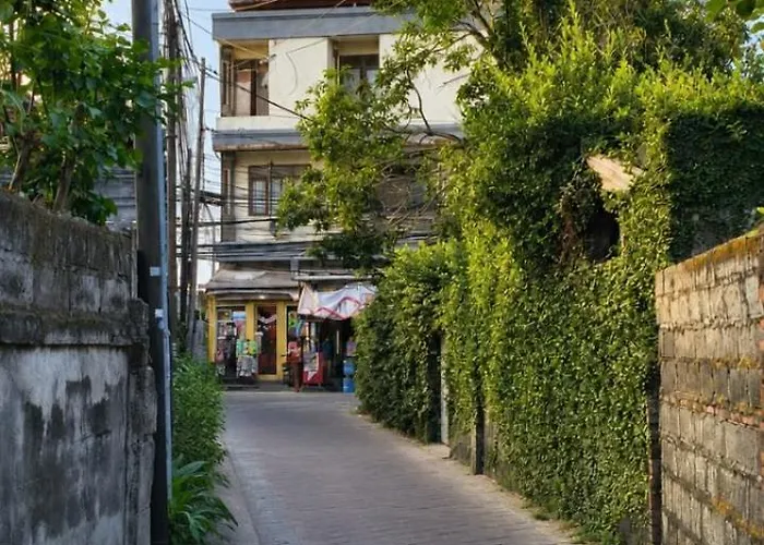 Comfortable Self-contained In Apartment Legian (Bali)